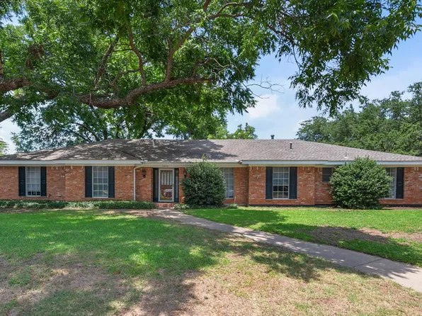 1611 Delta Dr, Arlington, TX 76012