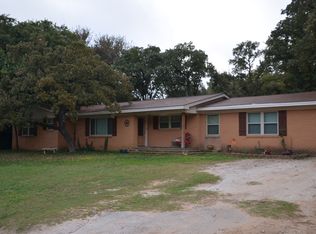 1012 Jarvis Ln, Azle, TX 76020