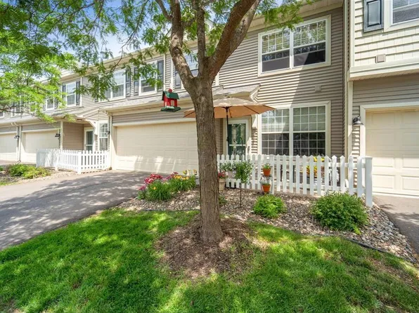 4529 Victor Path Unit 8, Hugo, MN 55038