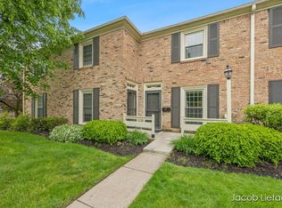 2423 Cranden Dr SE, Grand Rapids, MI