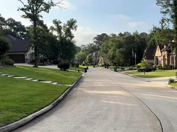 129 Pine Branch Dr, Montgomery, TX 77356