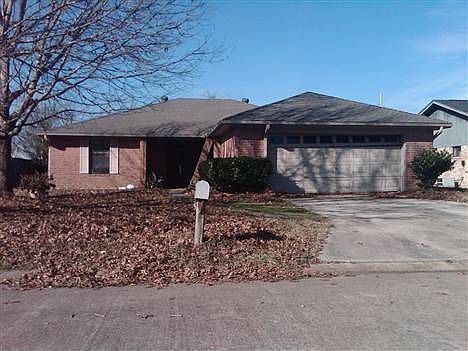 1885 Linns Way Beaumont TX 77706 Zillow