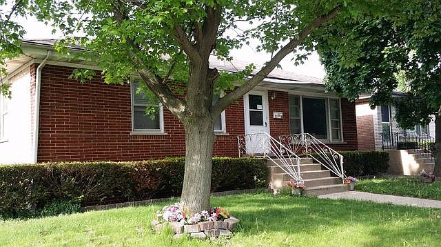 2nd image of 5108 Main St