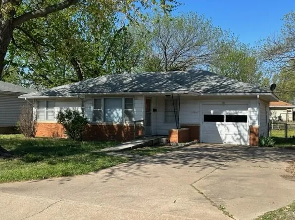 1904 Joe St, Ponca City, OK 74601