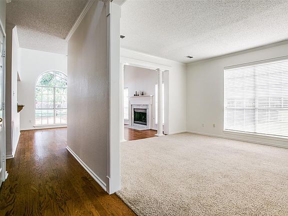 4th image of 1937 Walters Dr
