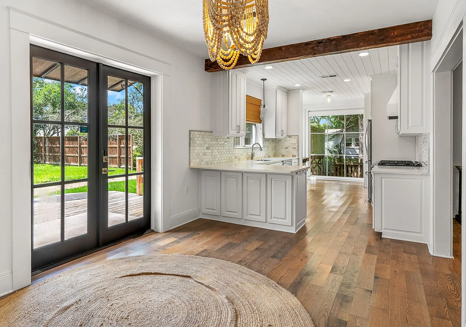3 Bedroom House in Southdowns Available July 2025 — Photo 1
