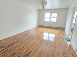 4550 162nd St FLOOR 2, Flushing, NY 11358