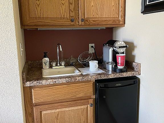 Wet Bar