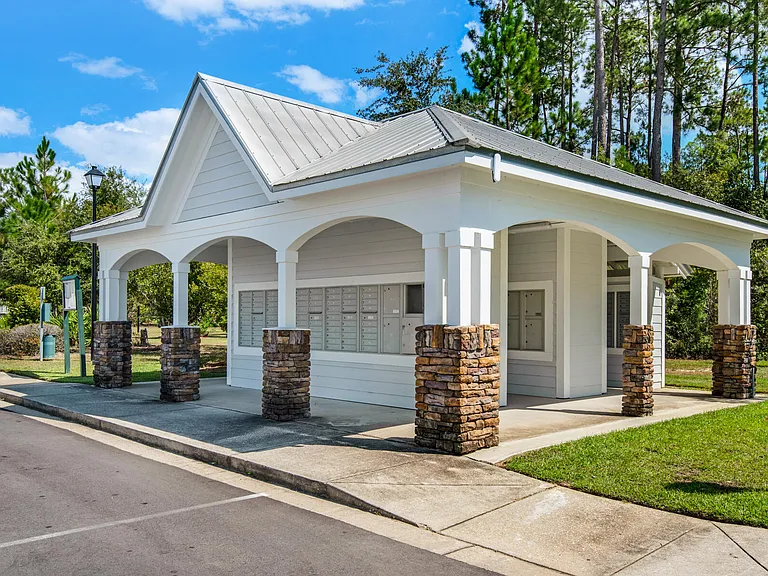118 Date Palm Ln — Photo 37