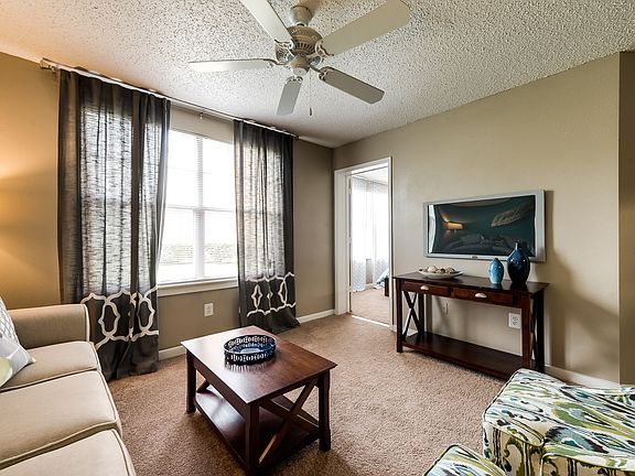 Jordan Cove Apartments