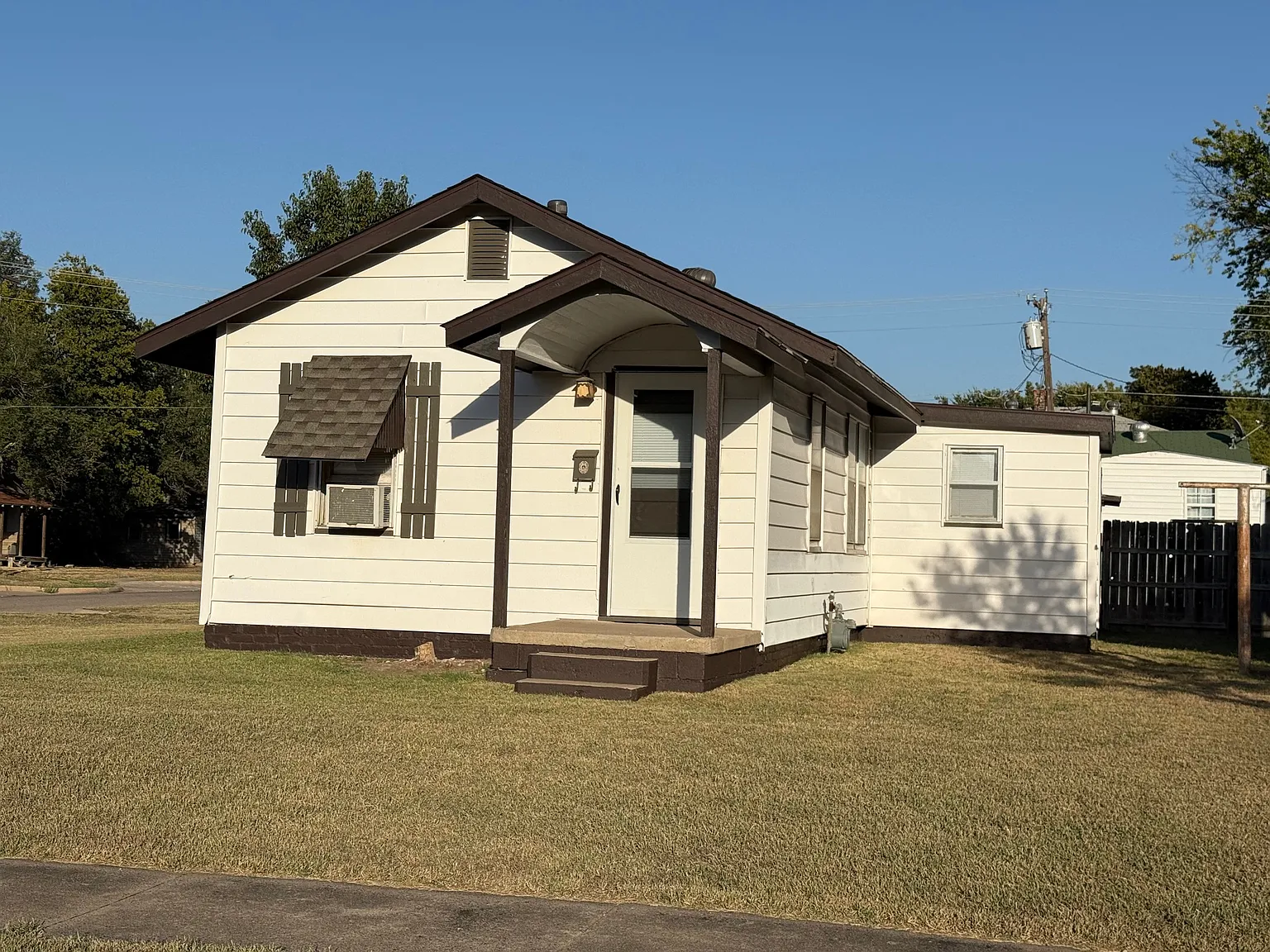 1 bed, 723 sqft, $600 — Photo 2