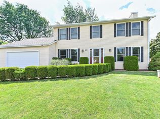 W132S6511 Saroyan Rd, Muskego, WI 53150