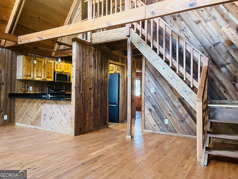 364 Grayson Trl — Photo 4