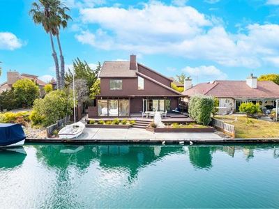 707 Santa Cruz Ln, Foster City, CA, 94404