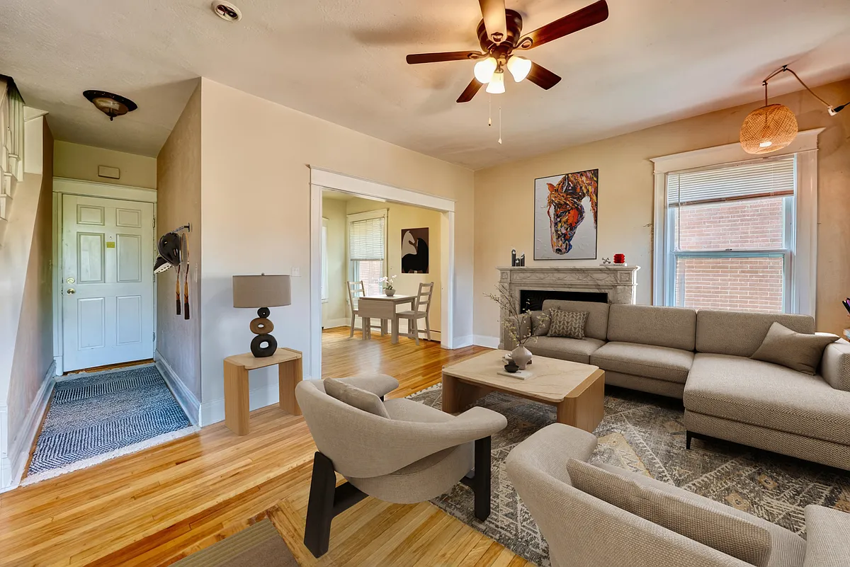 Building Photo - 1122 N Emerson St #2
