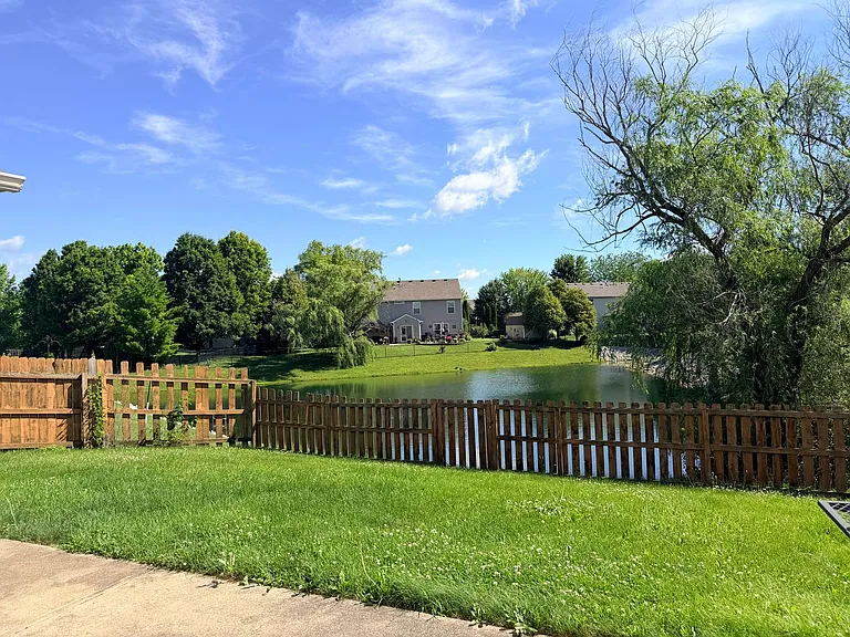 705 Hummingbird Ln — Photo 35