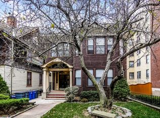 135 Saint Marks Pl APT 2F, Staten Island, NY 10301