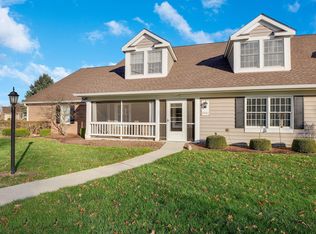 6601 Henschen Cir, Westerville, OH 43082
