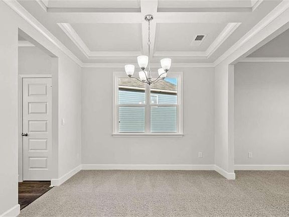 4th image of 524 Olson Ln