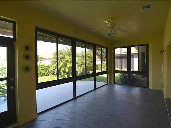 4th image of 4060 Birkdale Dr