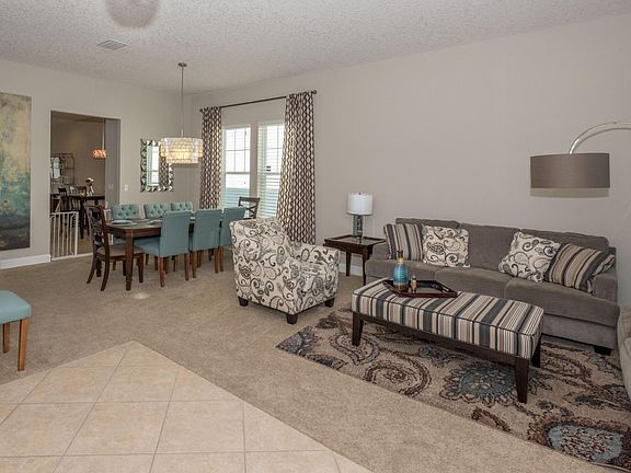 5th image of 14074 Carson Ct