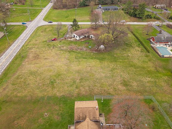 5th image of 706 Meridian Rd