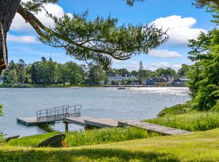 16 Christensen Ln, Kennebunk, ME 04043