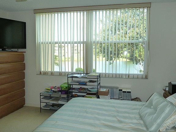 5th image of 14623 Bonaire Blvd APT 206