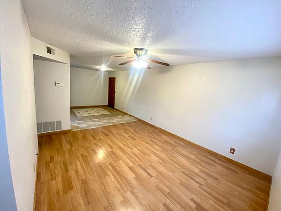 2nd image of 1217 Sunnyside Ave