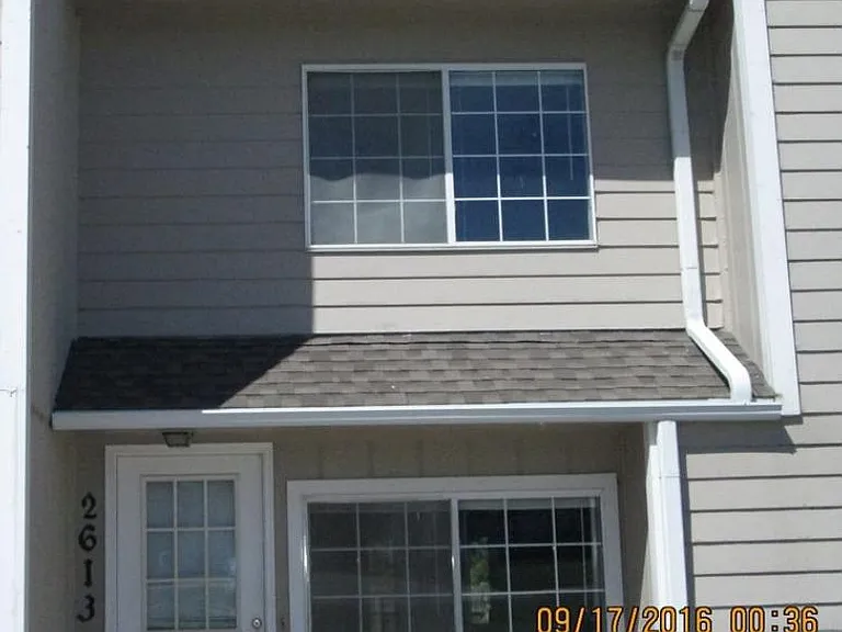 2613 W Ridge Ct — Photo 1