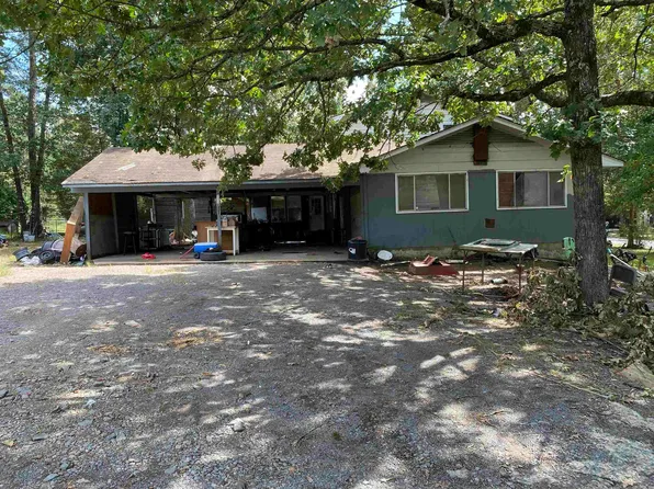 210 Salt Cave Dr, Greers Ferry, AR 72067