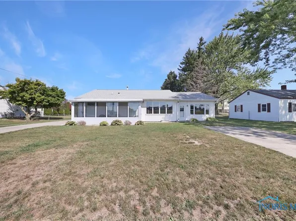 406 Park St, Archbold, OH 43502