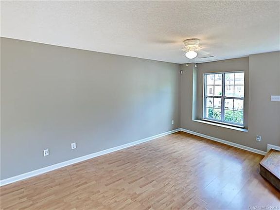 3rd image of 5905 Moose Ln