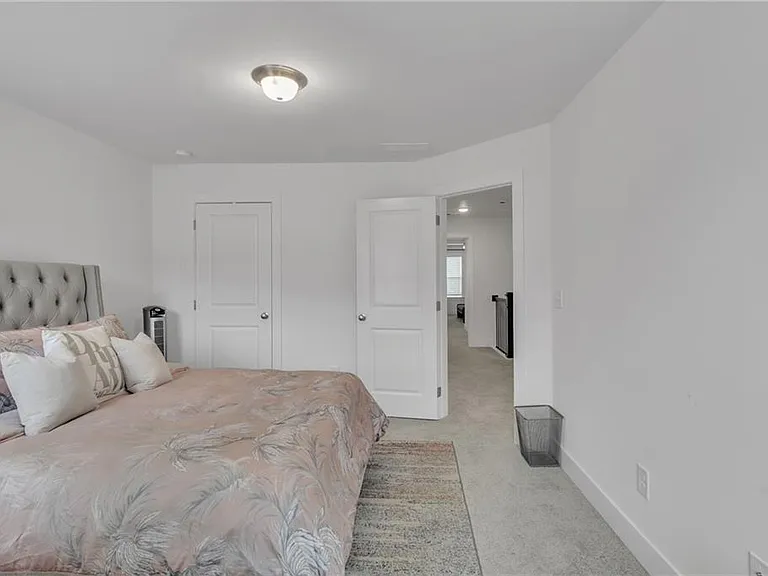 7689 Baron Rd — Photo 24