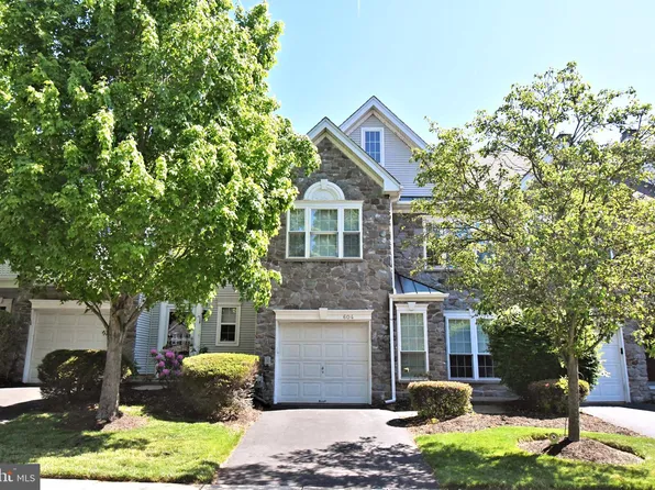 604 Ascot Ct, North Wales, PA 19454