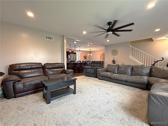 3rd image of 6455 Salt Rd