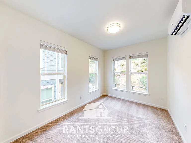Forest Park Townhomes — Photo 69