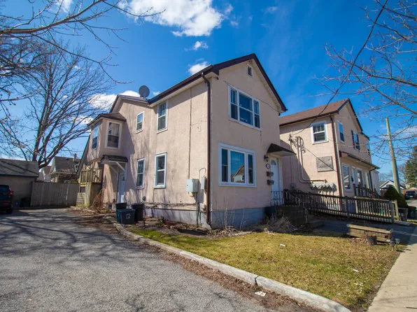 44 Rodman St #8, Saint Catharines, ON L2R 5E1