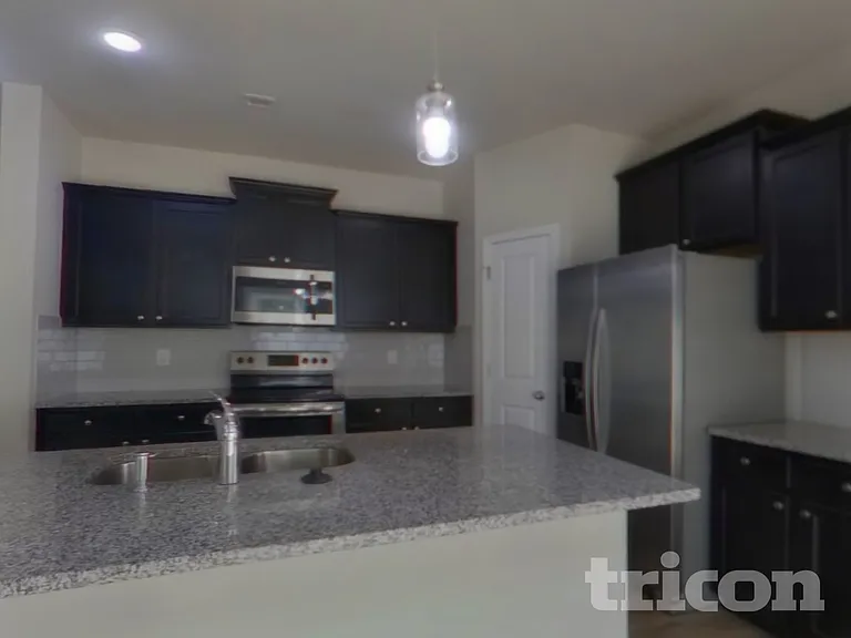 201 Spring Knoll Dr — Photo 5