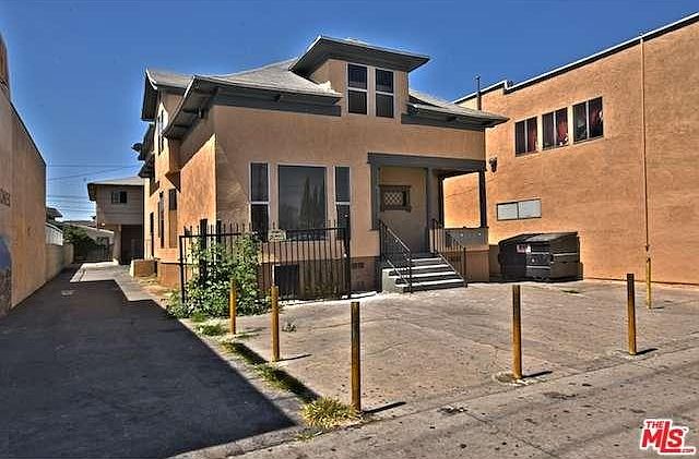 1st image of 2420 E 4th St