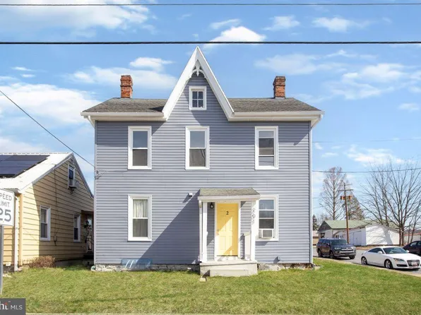 201 W 5th St, Waynesboro, PA 17268