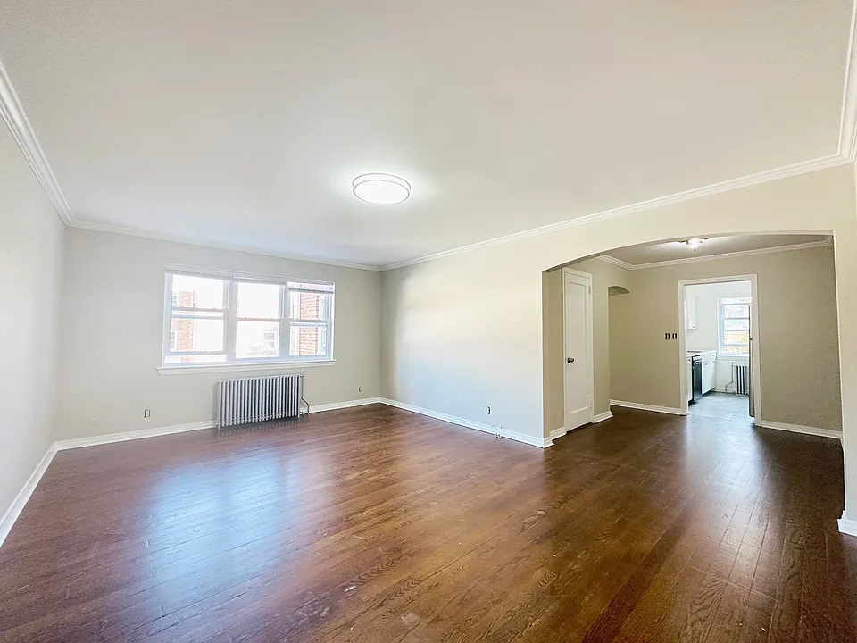 37 Spruce St #4