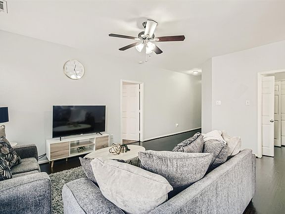 4th image of 5535 Bear Trail Ln