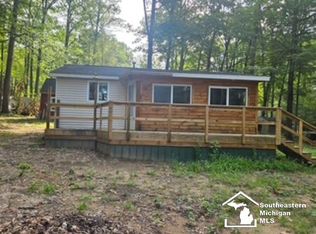 5374 Ferndale Dr, Harrison, MI 48625
