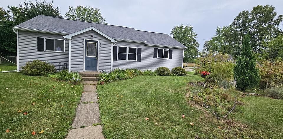1st image of 941 N 7th Pl