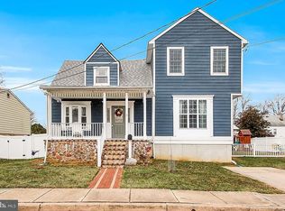 7902 Highpoint Rd, Parkville, MD 21234