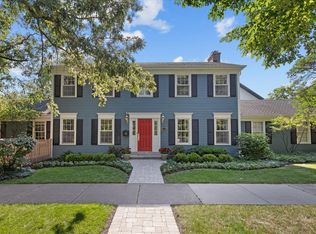 390 Birch St, Winnetka, IL 60093