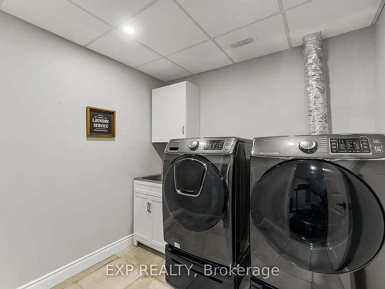 103 A Carriage Lndg #B — Photo 18