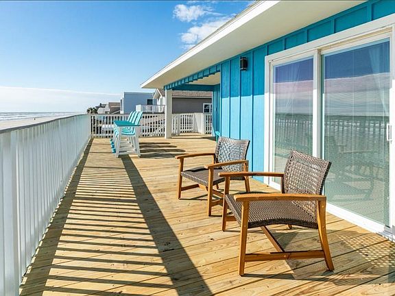 3rd image of 16627 Jamaica Beach Rd