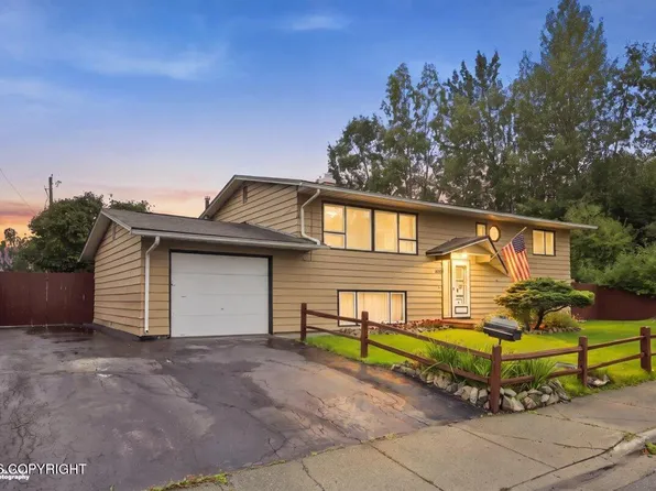 1480 Cache Dr, Anchorage, AK 99507